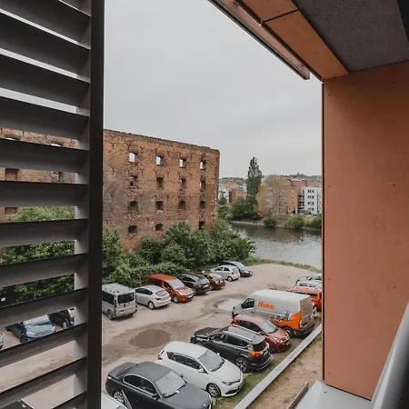Totu Waterlane Island - Free Parking, Pool, Sauna, Gym *