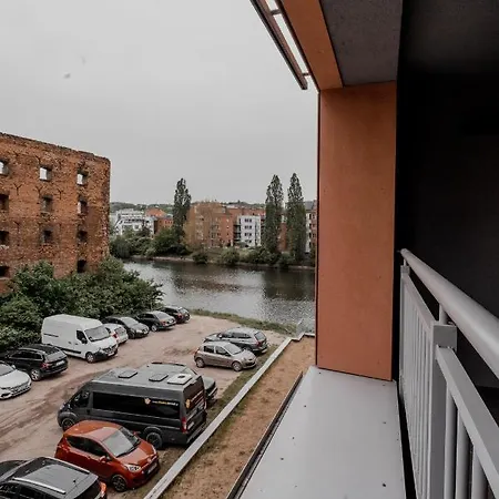 Totu Waterlane Island - Free Parking, Pool, Sauna, Gym Apartment