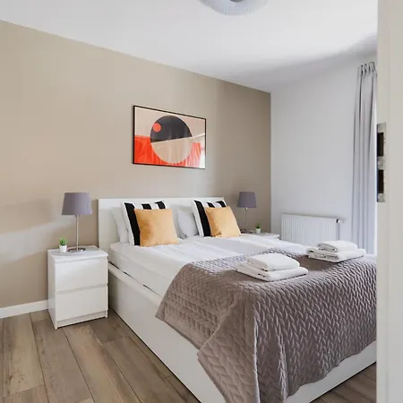 Totu Waterlane Island - Free Parking, Pool, Sauna, Gym