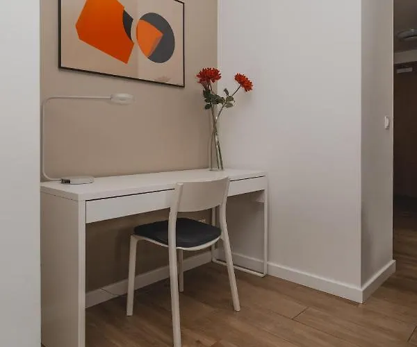 Totu Waterlane Island Apartment *