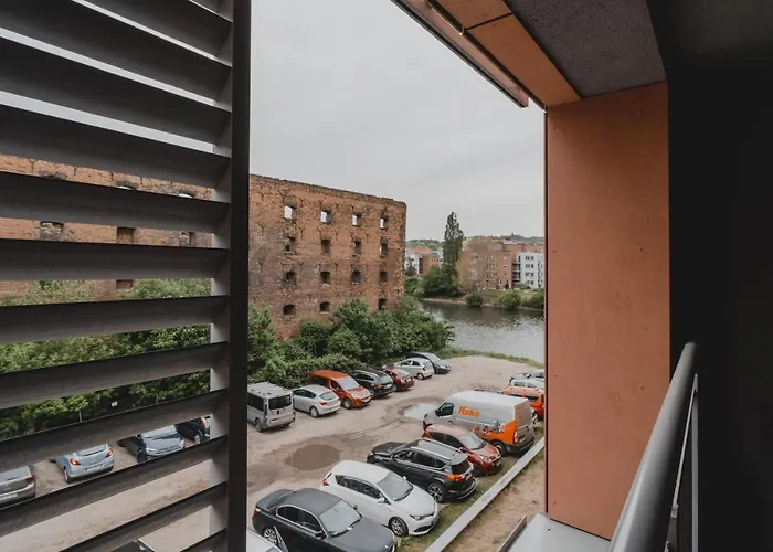 Totu Waterlane Island *